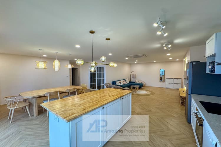 2-bedroom-Le-premier-23-(10)-4250.jpg