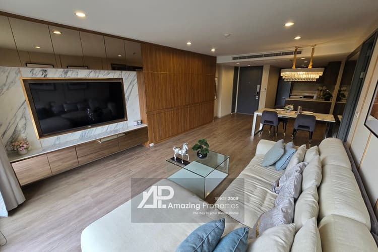 2-bedroom-Noble-Above-10-2436.jpg