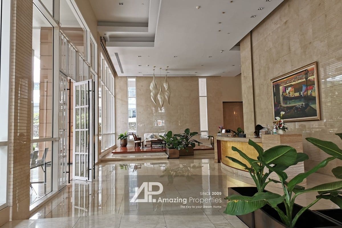 The Infinity Condominium Sathorn – Condo near BTS Chong Nonsi