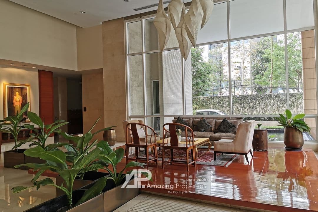 The Infinity Condominium Sathorn – Condo near BTS Chong Nonsi